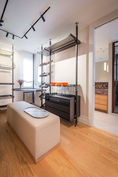 Foto a3508895-8f73-4a23-b555-beb2677365e3. Pis amb calefacció a Castellana Madrid