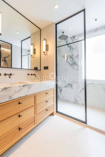 Foto bc7c6d3a-869c-4655-b8d0-05ef039dc5d5. Pis amb calefacció a Castellana Madrid