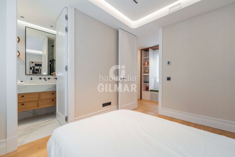 Foto c042fd1c-7fdc-4b51-853c-e965d8b8d672. Pis amb calefacció a Castellana Madrid