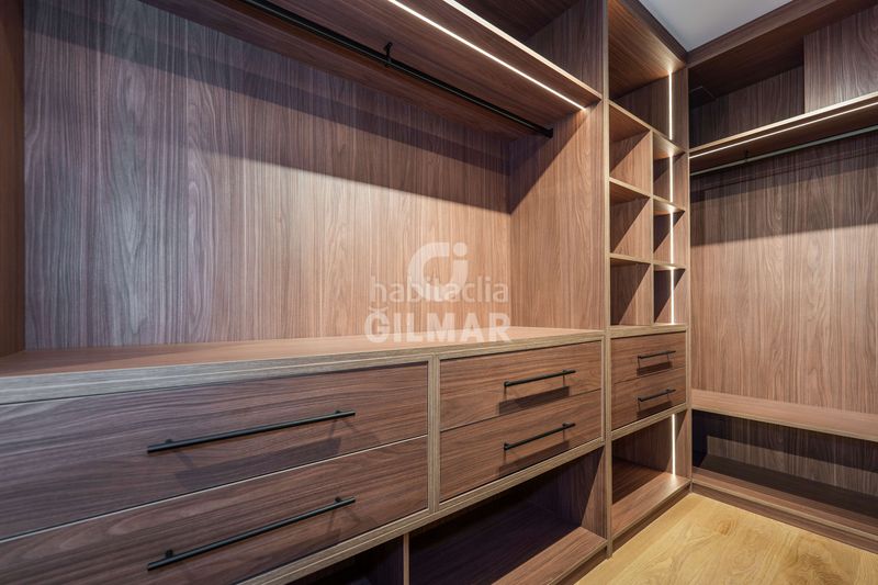 Foto c3cf83ac-50e5-490d-9b95-301bf7824933. Pis amb calefacció a Castellana Madrid