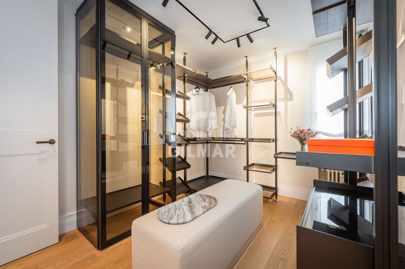 Foto f16eb066-fba4-453f-a1dd-45b6ad753fdc. Pis amb calefacció a Castellana Madrid