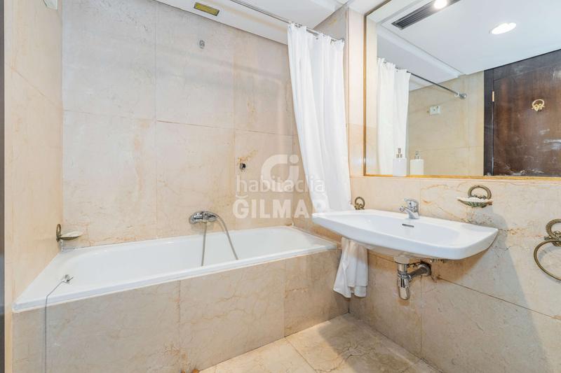 Foto 444eaf0a-895d-43d6-a53e-5e4bb761eaad. Piso edificio eurocis, seguridad 24 horas, exterior, luminoso, estancias amplias, en buen estado, ha estado alquilado, posibilidad de g en Madrid