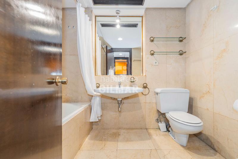 Foto bc356d74-2b1b-4543-bf23-9d916fed6fef. Piso edificio eurocis, seguridad 24 horas, exterior, luminoso, estancias amplias, en buen estado, ha estado alquilado, posibilidad de g en Madrid