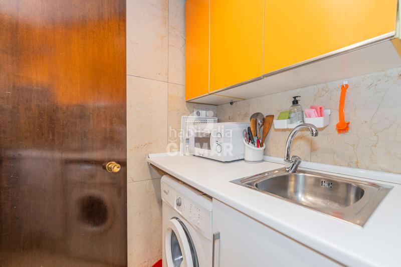 Foto d8a99d09-49d1-473c-ad10-c042816eb5b4. Piso edificio eurocis, seguridad 24 horas, exterior, luminoso, estancias amplias, en buen estado, ha estado alquilado, posibilidad de g en Madrid