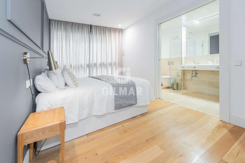 Foto f086af67-43db-4a19-8bcb-8f4e98c93fda. Flat with heating parking pool in Lista Madrid