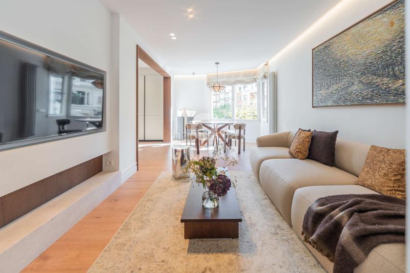 Foto deb86313-b46a-4ab6-a48d-c6d91f690f43. Etagenwohnung mit heizung in Quintana Madrid