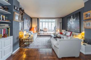 Ático en Castellana. Descubre este espectacular ático situado en el prestigioso barri