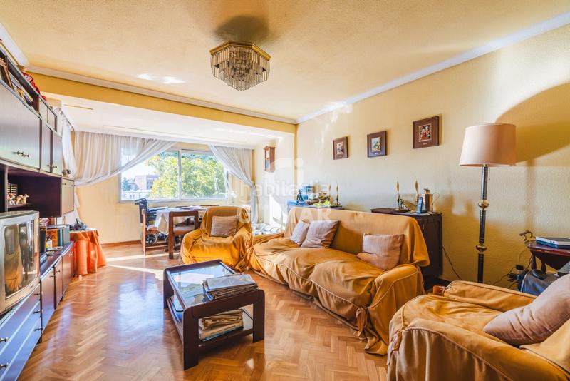 Foto 862abdad-181b-4e4e-9941-9b33ce64b166. Appartement avec chauffage piscine dans Adelfas Madrid