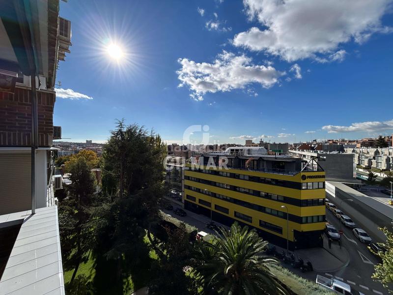 Foto 8d7464d2-fba3-4a81-8bd0-017b01d35511. Appartement avec chauffage piscine dans Adelfas Madrid