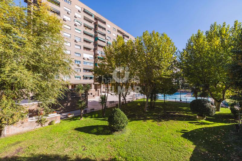 Foto f1c56286-0b38-4e91-85cf-8c2de1d1af1a. Appartement avec chauffage piscine dans Adelfas Madrid