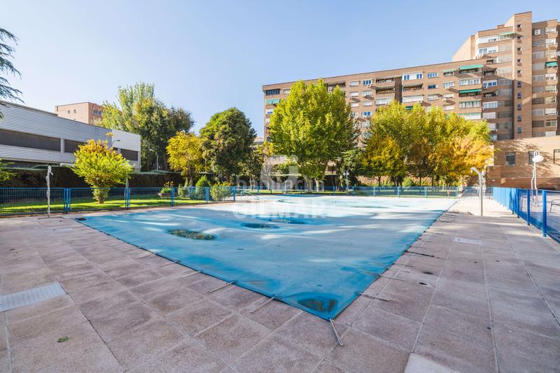 Foto fdd07fa7-844b-47f8-ac5b-5a2f19e39592. Appartement avec chauffage piscine dans Adelfas Madrid