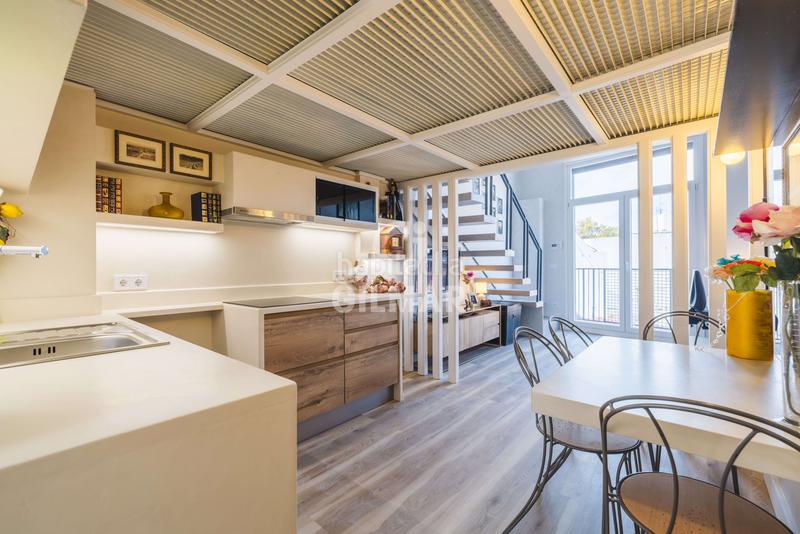 Foto 20ba1160-1c88-4948-ade4-9001c18d78f8. Duplex avec chauffage parking dans San Diego Madrid