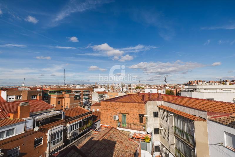 Foto ae8d3ed2-06a7-41b4-828e-a96337568e8d. Duplex avec chauffage parking dans San Diego Madrid