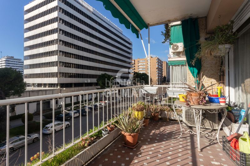 Piso descubre este elegante piso ubicado en el barrio de Estrella, dentro del prestigioso distrito de retiro . con una superfi en Madrid - Imagen 9