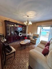 Appartement à San Diego. Ubicado en puente de vallecas, una de las zonas madrileñas con m