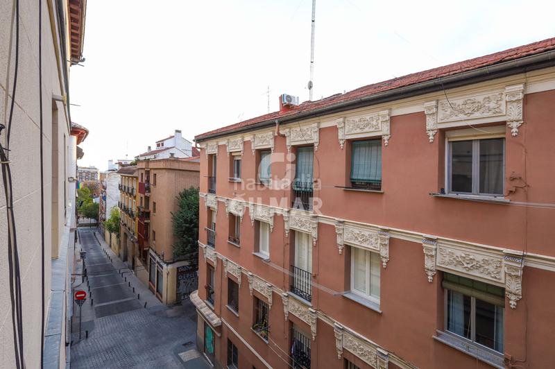 Foto 09faa8e0-5294-41a2-ad4e-8287ba01db6e. Flat with heating in Embajadores-Lavapiés Madrid