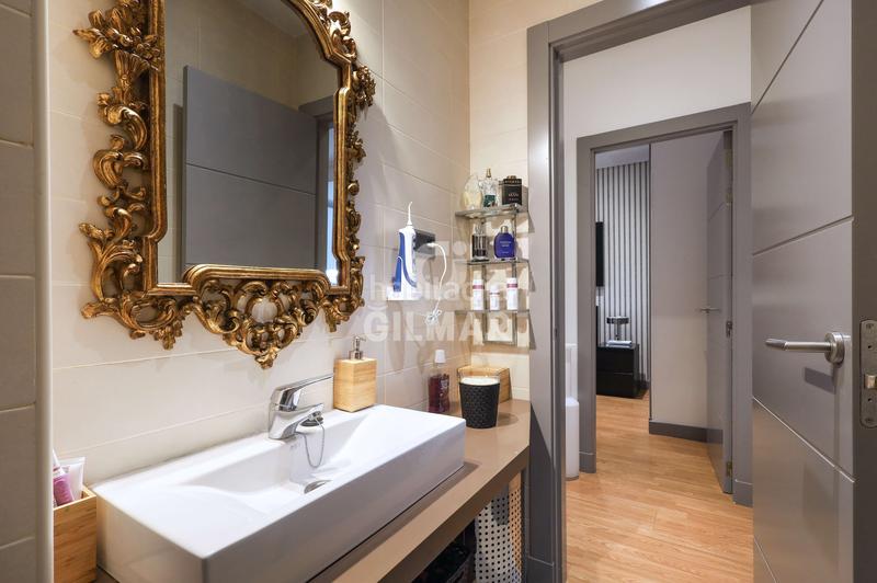 Foto 1d9262a3-6b0d-4c43-9716-3c89193b466d. Flat with heating in Embajadores-Lavapiés Madrid