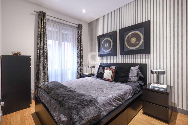 Foto 4aa83bae-2079-482b-8f6b-0b0db0fa88dc. Flat with heating in Embajadores-Lavapiés Madrid