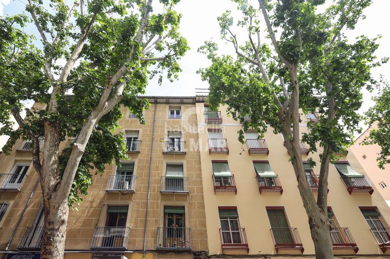 Foto 5a1e5ed0-f2ed-423f-81a7-e260aa2b76eb. Pis amb calefacció a Embajadores-Lavapiés Madrid