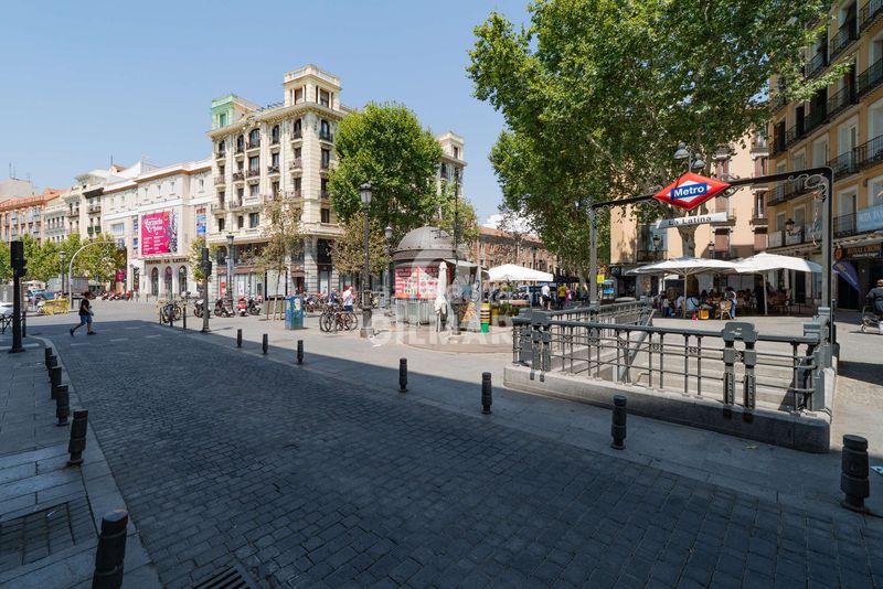 Foto ce1561c7-263b-4807-b85f-d39a2c2ec736. Pis amb calefacció a Embajadores-Lavapiés Madrid