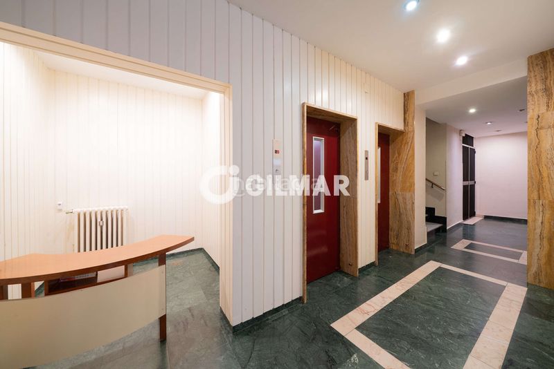 Foto fb5d5dd1-5f66-4bcb-97ba-97b5dfe56a1b. Pis amb calefacció aparcament a Embajadores-Lavapiés Madrid