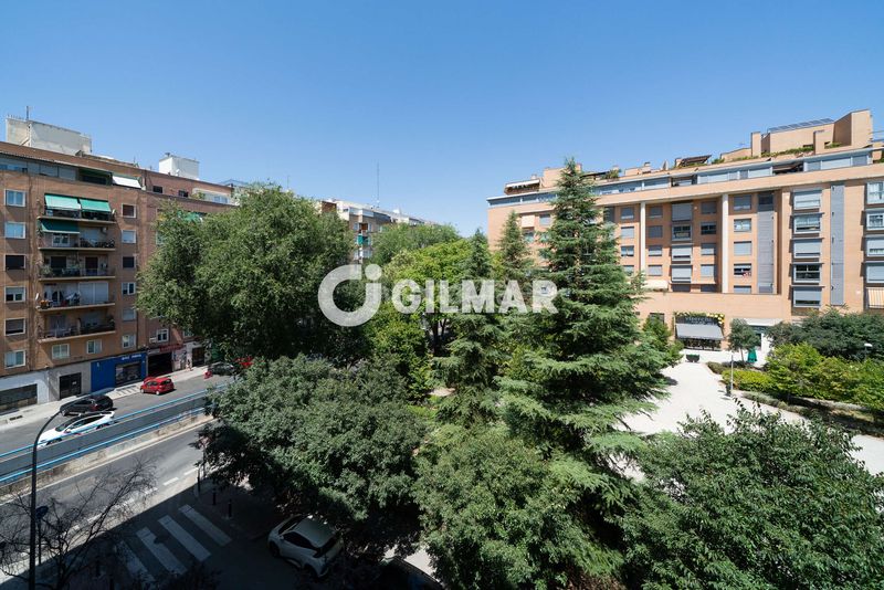 Foto 2d028108-71e7-49fa-a1aa-673a9d31e35e. Pis amb calefacció aparcament piscina a Legazpi Madrid