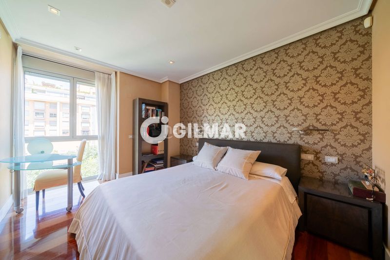 Foto ac292677-4c13-49aa-ba02-ff477e417256. Pis amb calefacció aparcament piscina a Legazpi Madrid