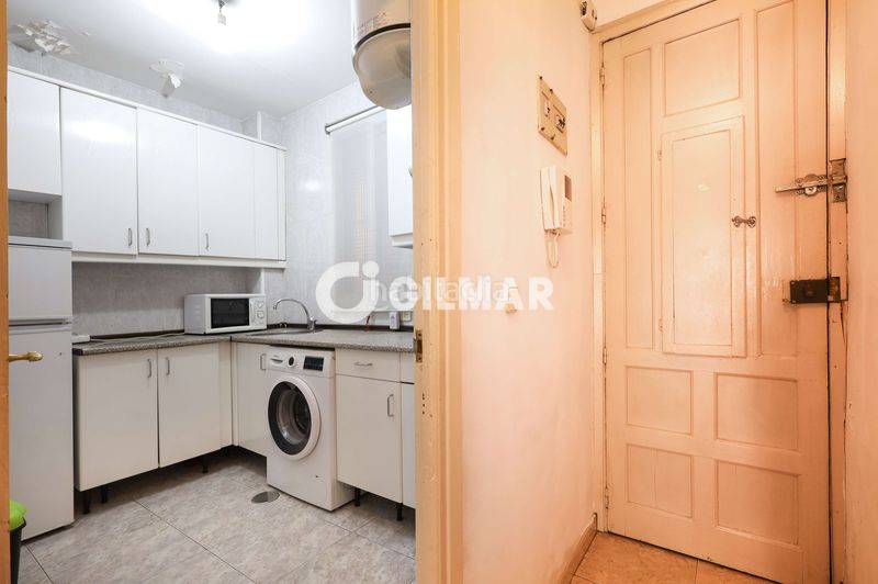 Foto da9b0a25-d1b4-4459-97d7-a01c422492b1. Pis amb calefacció a Acacias Madrid