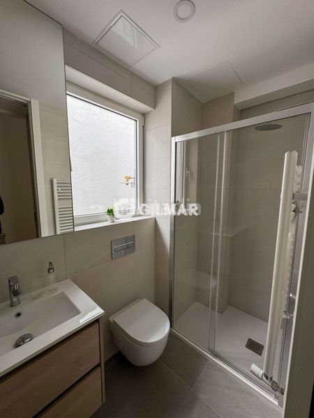 Foto ce7d4bf0-9649-4e62-8d26-14a6e336c4c9. Pis amb calefacció a Palos de Moguer Madrid
