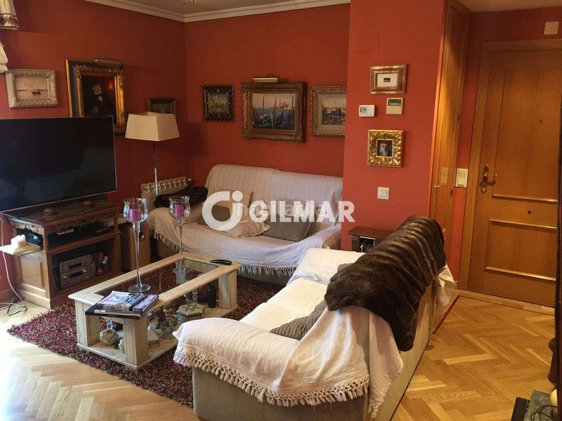 Foto 578f5533-5756-4401-ab94-6ddbb6b6319d. Àtic amb calefacció aparcament piscina a Palos de Moguer Madrid