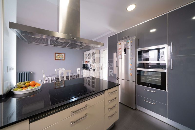 Piso este exclusivo piso está ubicado en el prestigioso barrio de Palacio, en pleno corazón del distrito centro . con una supe en Madrid - Imagen 17