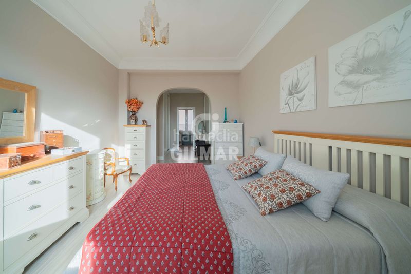 Piso este exclusivo piso está ubicado en el prestigioso barrio de Palacio, en pleno corazón del distrito centro . con una supe en Madrid - Imagen 23