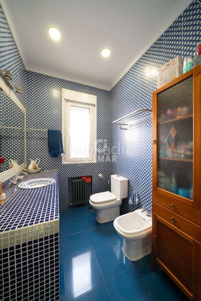 Piso este exclusivo piso está ubicado en el prestigioso barrio de Palacio, en pleno corazón del distrito centro . con una supe en Madrid - Imagen 35