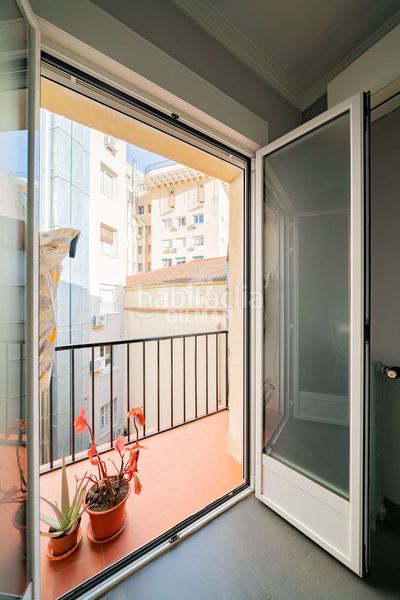 Piso este exclusivo piso está ubicado en el prestigioso barrio de Palacio, en pleno corazón del distrito centro . con una supe en Madrid - Imagen 21