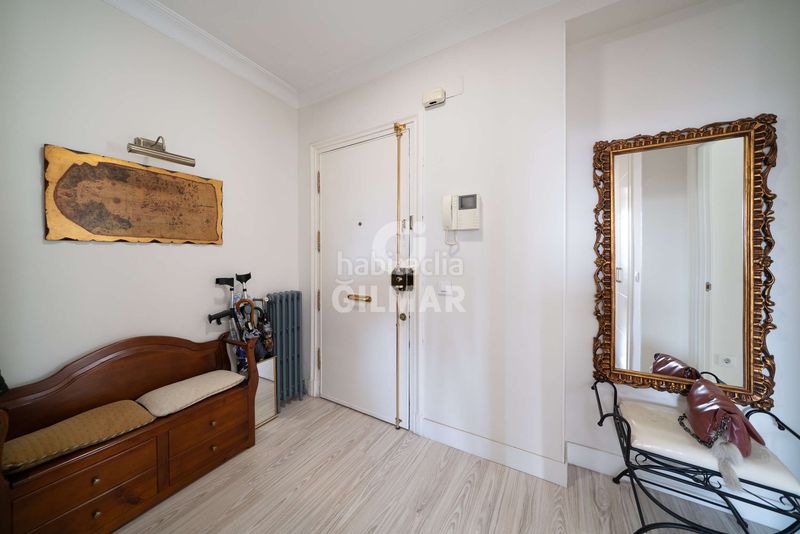 Piso este exclusivo piso está ubicado en el prestigioso barrio de Palacio, en pleno corazón del distrito centro . con una supe en Madrid - Imagen 11