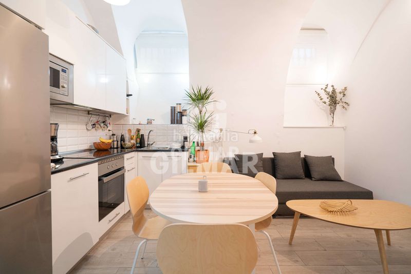 Foto 08703cbf-bd3c-4c33-a7e0-6352c8bd1c88. Pis amb calefacció a Cortes-Huertas Madrid