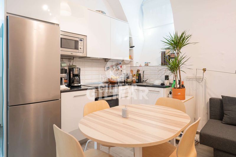 Foto a3ecc95e-a31f-4dd9-8676-042fadbdd424. Pis amb calefacció a Cortes-Huertas Madrid