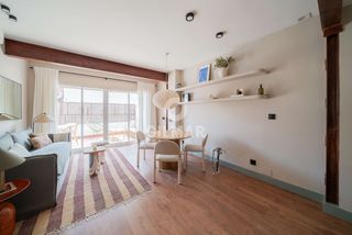 �tic en Universidad-Malasa�a. Piso exclusivo ubicado en el emblem�tico barrio de cortes, en pl