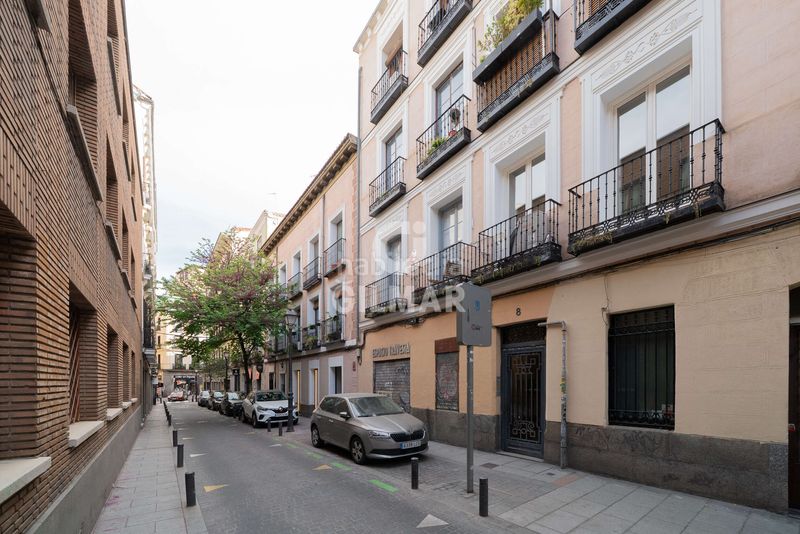 Foto 1a144f9f-2bc2-4ab7-a683-65afde300cc2. Pis amb calefacció a Justicia-Chueca Madrid