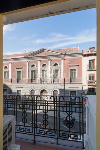 Foto d13af465-8830-4d2c-9639-b5cd4657ba03. Pis amb calefacció a Universidad-Malasaña Madrid