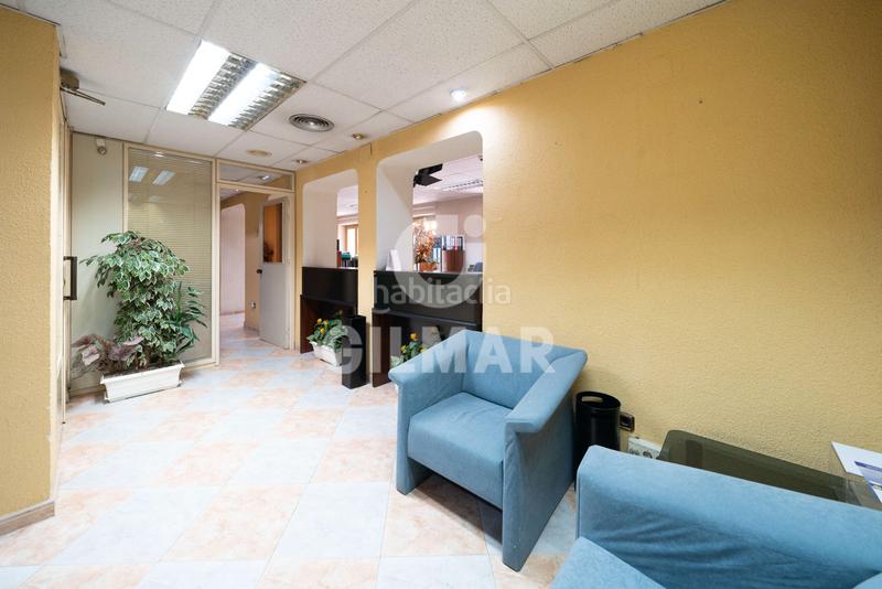 Foto bf968db2-5744-453f-8969-c5f7ecea20b8. Piso  en venta en calle de espoz y mina 2, Sol, centro, en Madrid