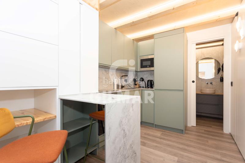 Foto 8a3763ae-b937-43b0-907d-675b50596ae0. Piso preciosa vivienda reformada en el centro en Sol Madrid