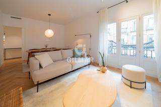 Pis a Universidad-Malasaña. Este exclusivo piso en universidad con vistas a la gran vía y un