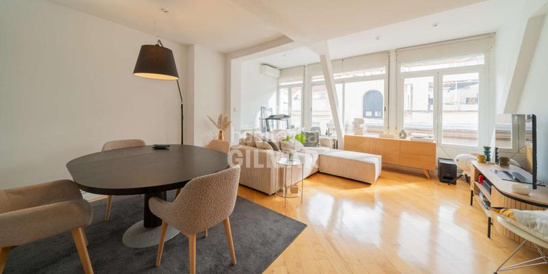 Foto 2579667b-ae0c-4027-bf03-af07e00f378f. Àtic amb calefacció aparcament a Justicia-Chueca Madrid