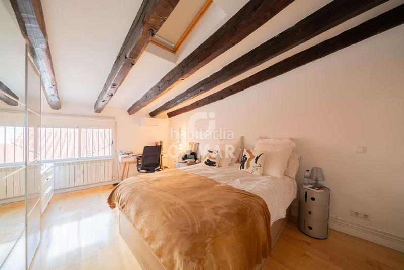 Foto 76cc20bf-1138-4ccb-b28e-19f541874062. Àtic amb calefacció aparcament a Justicia-Chueca Madrid