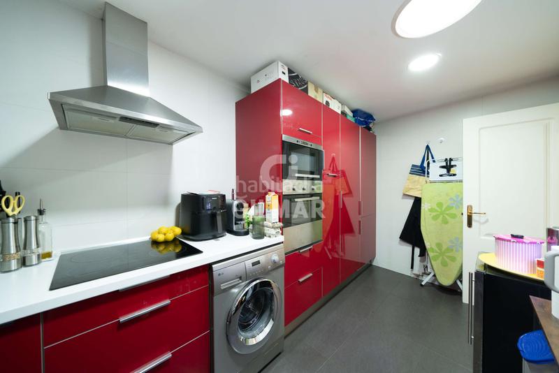 Foto a51eb180-d2f0-47b4-8c4a-68a6a6d4861d. Àtic amb calefacció aparcament a Justicia-Chueca Madrid