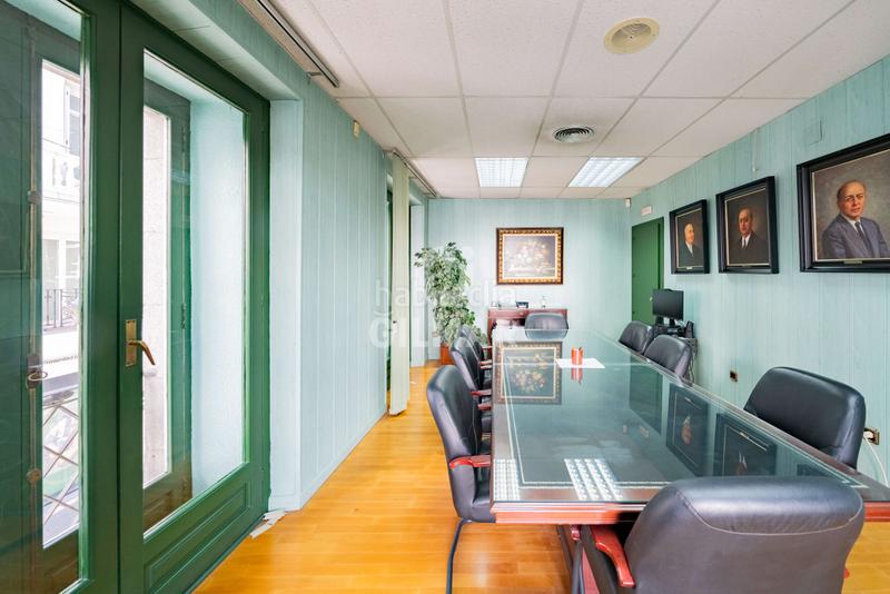 Foto 0b4c9735-33a2-4828-9319-86c971aa89ce. Appartement avec chauffage dans Sol Madrid