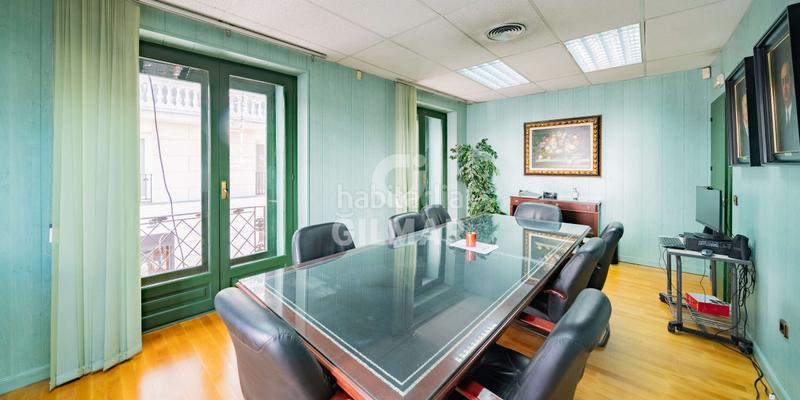 Foto 9744f922-8264-4f01-9430-cf9cf7e6efb7. Appartement avec chauffage dans Sol Madrid