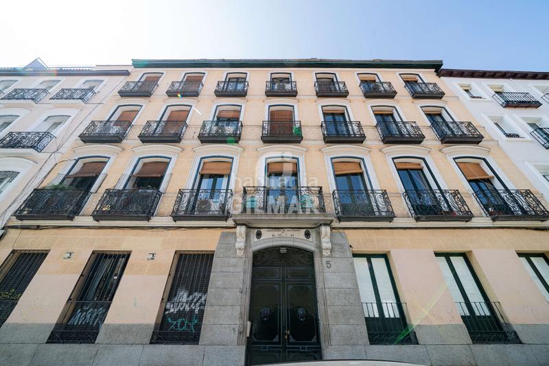 Foto 0759e607-603e-41f0-a231-2c4ff2b691ee. Piso te presentamos una espectacular vivienda en el emblemático barrio de justicia, en el corazón . este exclusivo piso cuenta en Madrid