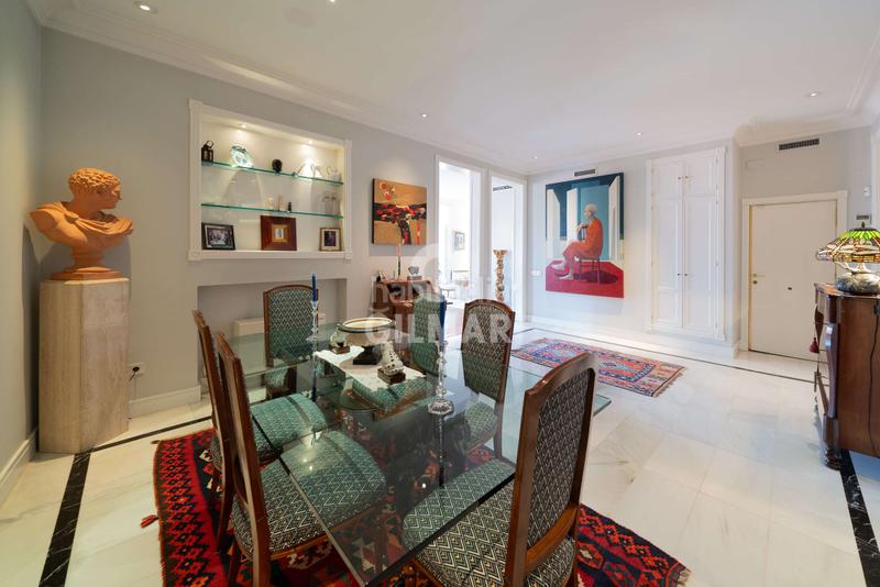 Foto 52316227-1561-4f90-942d-edae47848571. Piso te presentamos una espectacular vivienda en el emblemático barrio de justicia, en el corazón . este exclusivo piso cuenta en Madrid